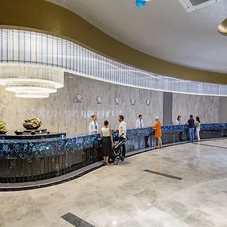 塞吉努斯皇家酒店