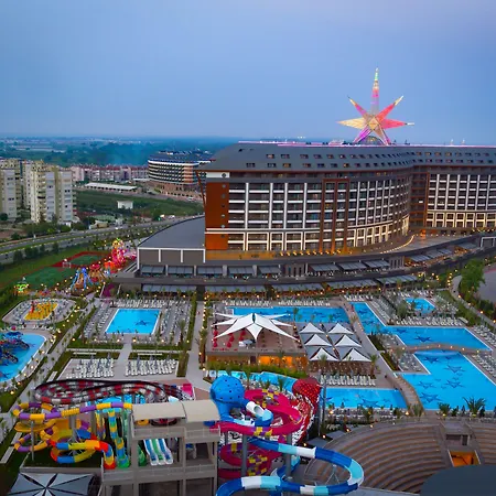 塞吉努斯皇家酒店 5*