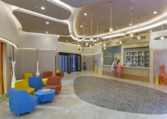 Royal Seginus Hotel 5*