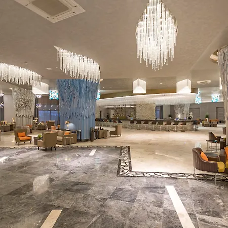 Hotel Royal Seginus Antália