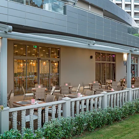 Royal Seginus Hotel