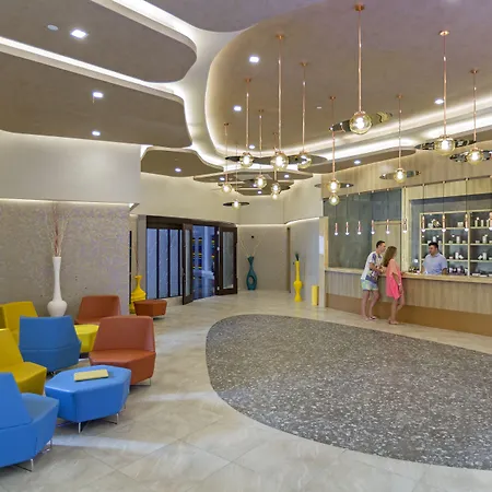 Royal Seginus Hotell 5*