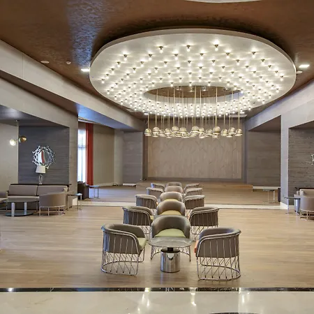 Hotell Royal Seginus 5*