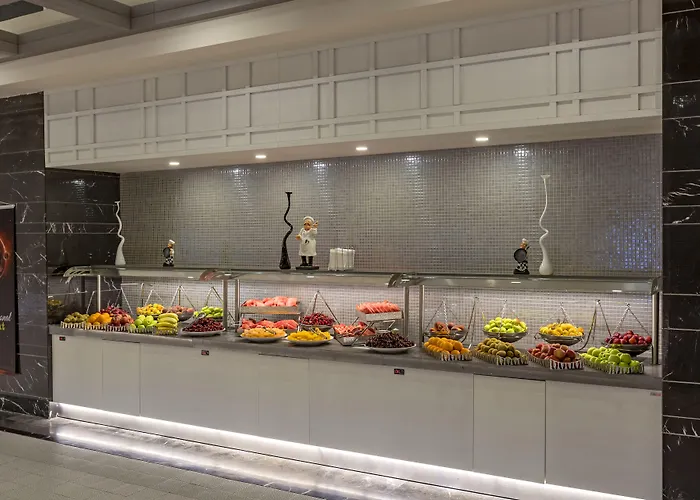 Royal Seginus Hotel 5*