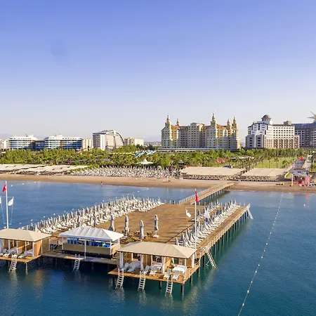 Отель Royal Seginus 5*